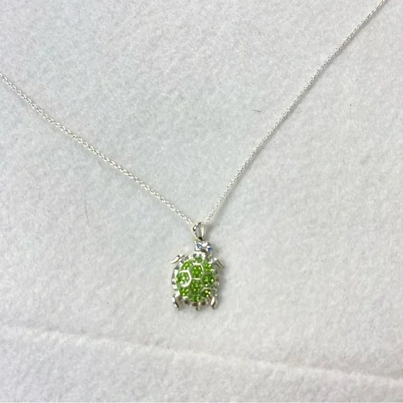 Charming Silver Plated over Brass Green Peridot Turtle Pendant Necklace 19” - Picture 2 of 13